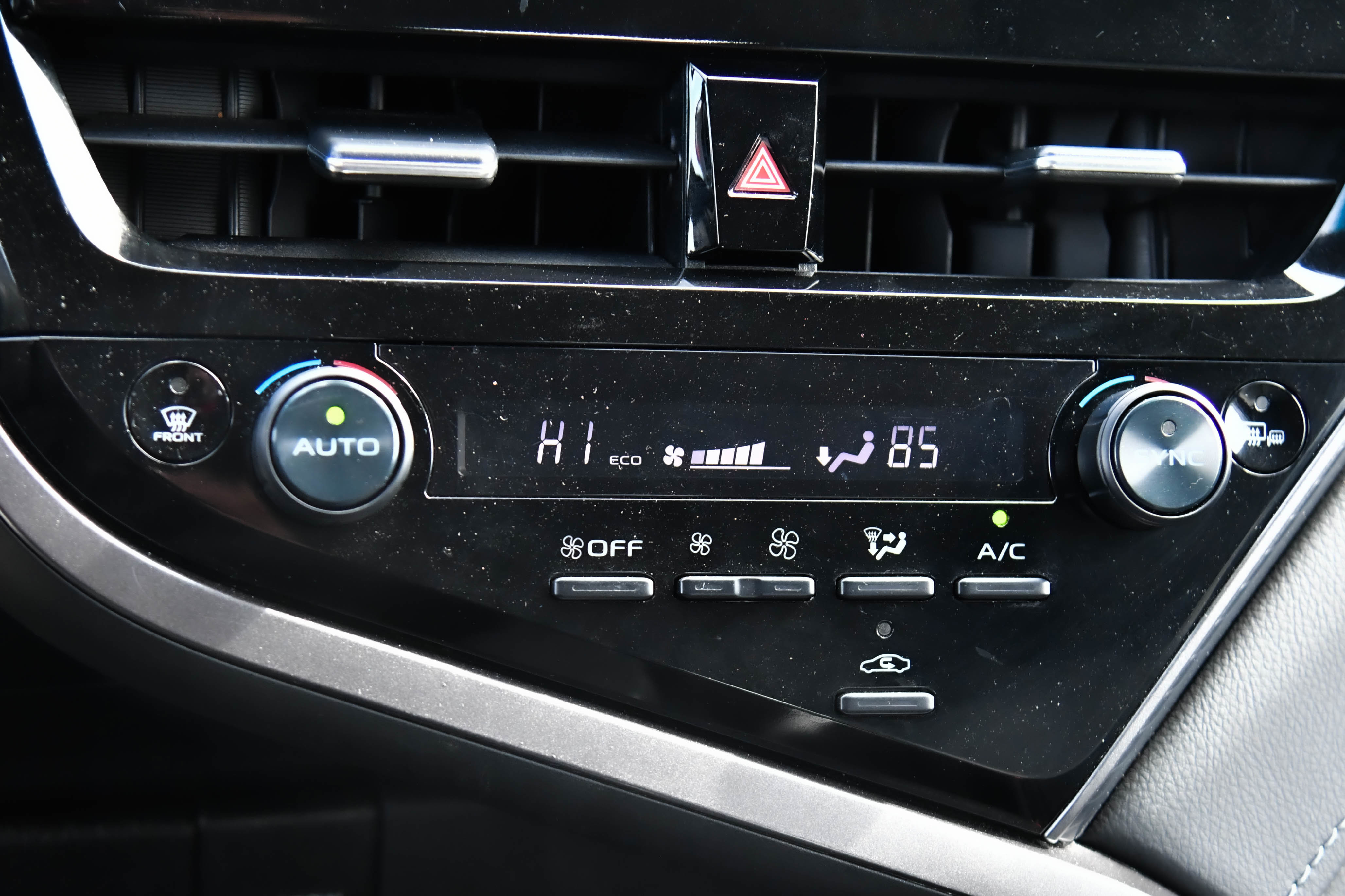 Used 2024 Toyota Camry SE image 22