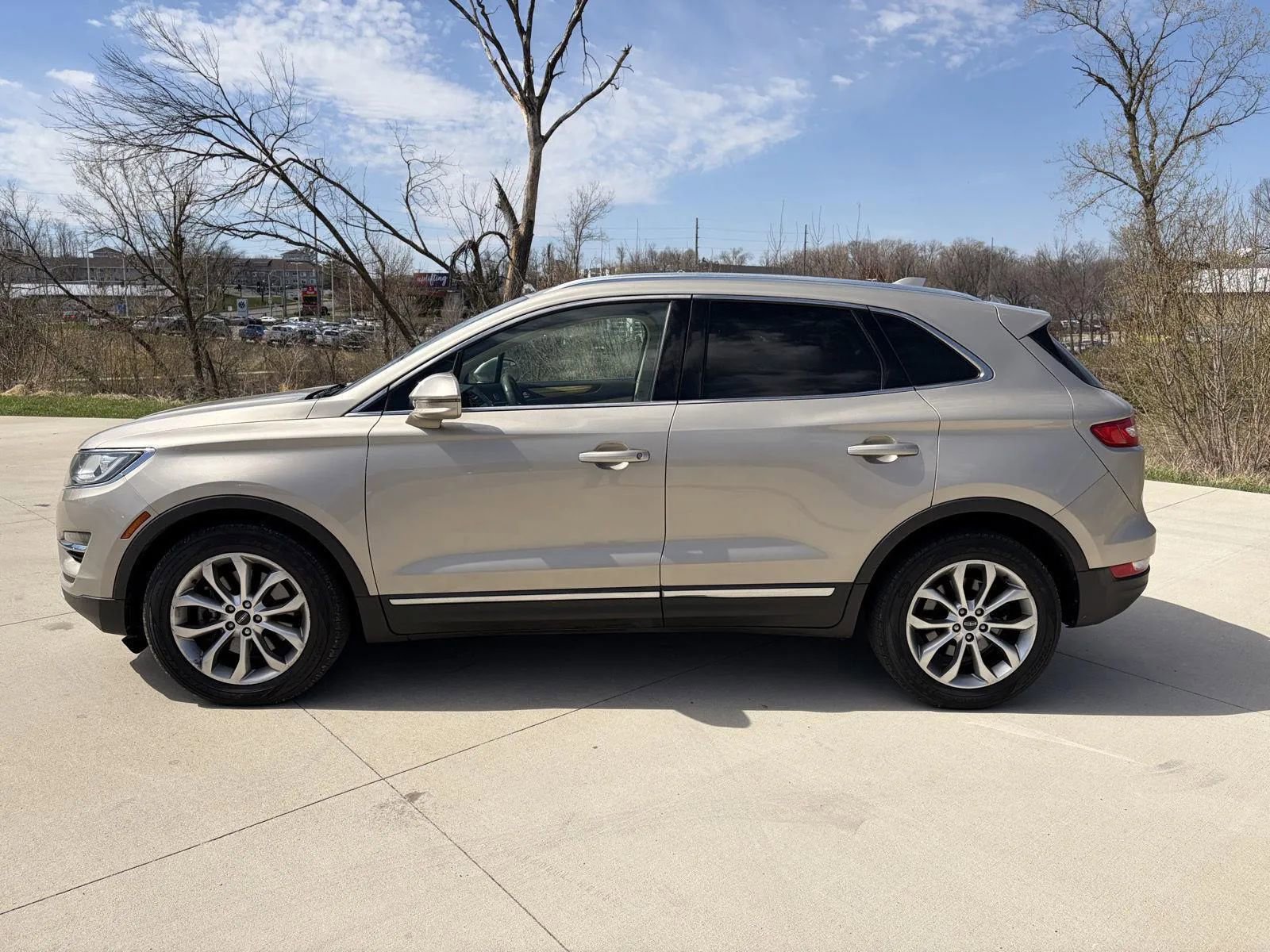 Used 2015 Lincoln MKC AWD w/ Equipment Group 101A Select image 5
