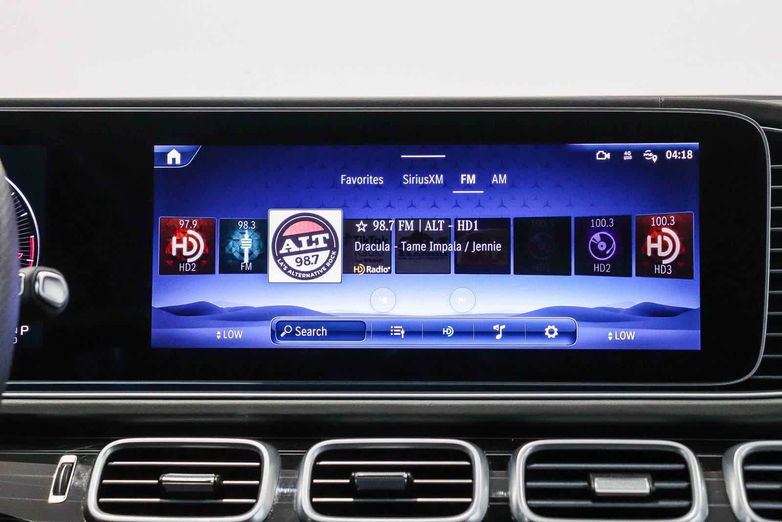 Used 2024 Mercedes-Benz GLS 580 4MATIC image 15