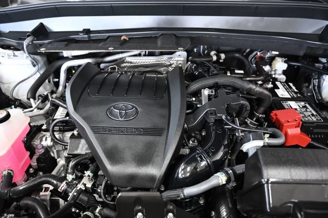 Used 2024 Toyota Grand Highlander AWD image 37