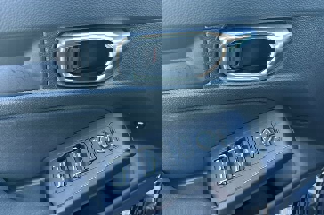 Used 2024 Honda Civic Sport image 12