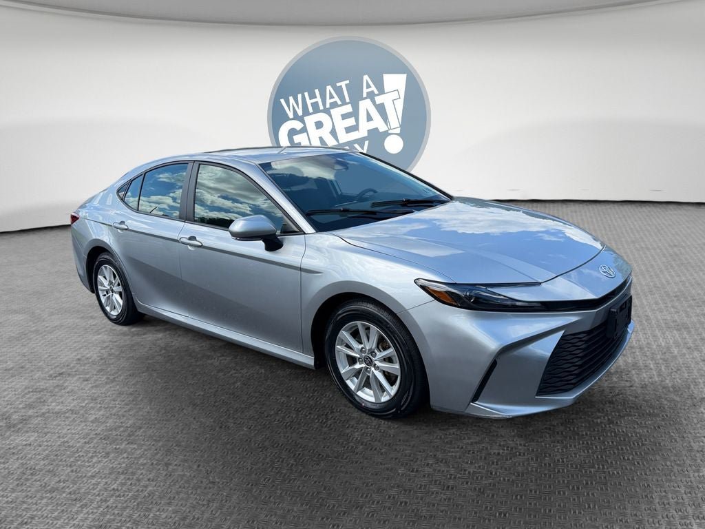 Certified 2025 Toyota Camry LE FWD image 1