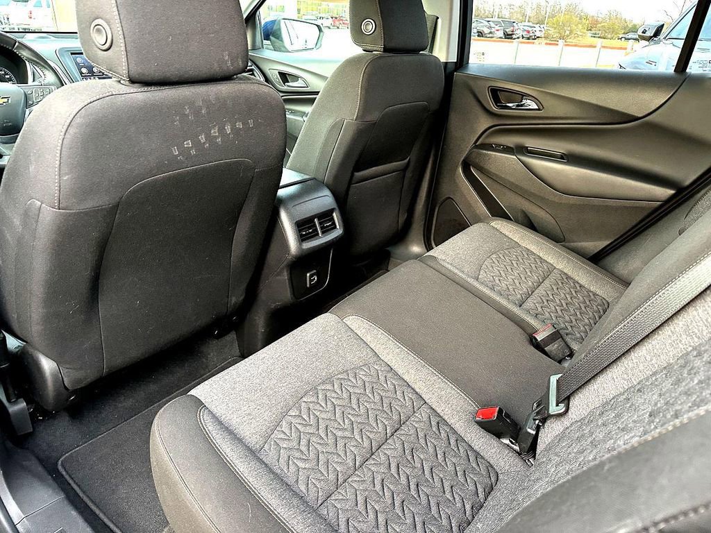Used 2022 Chevrolet Equinox LT image 21