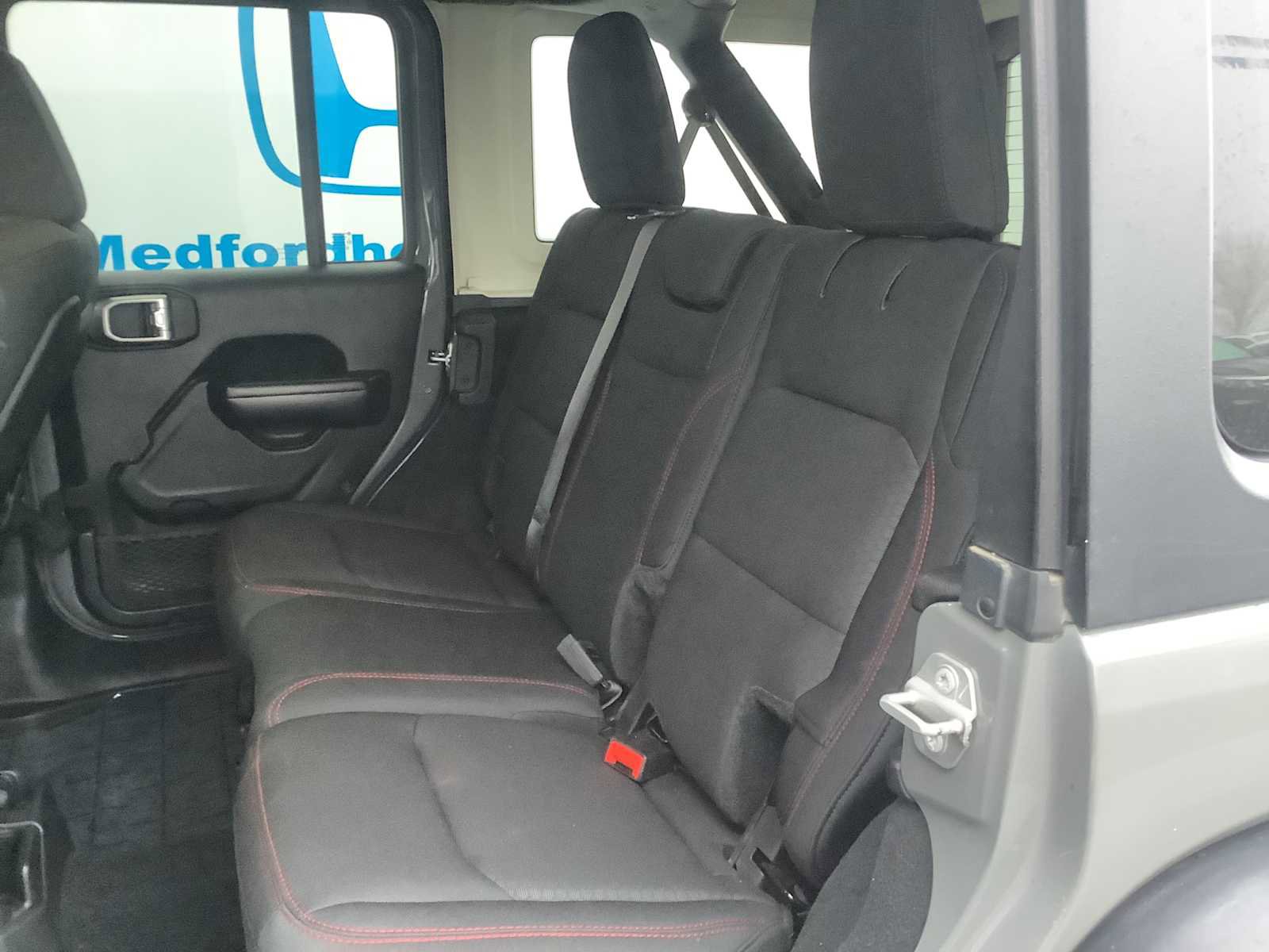 Used 2019 Jeep Wrangler Unlimited Rubicon image 13