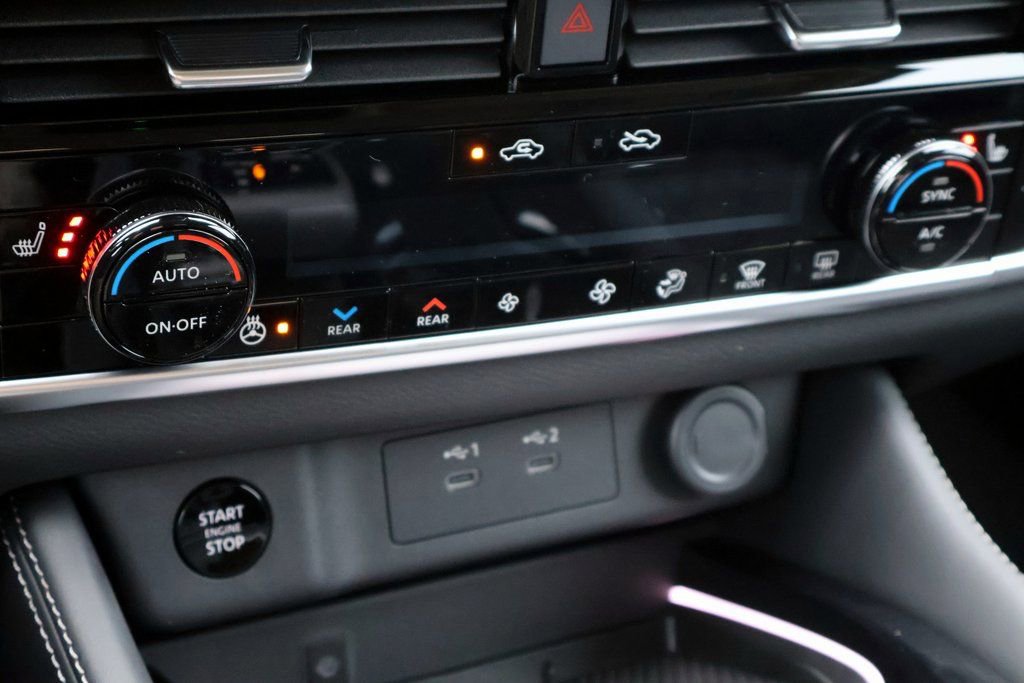 New 2026 Nissan Rogue Platinum w/ Platinum Premium Package image 19