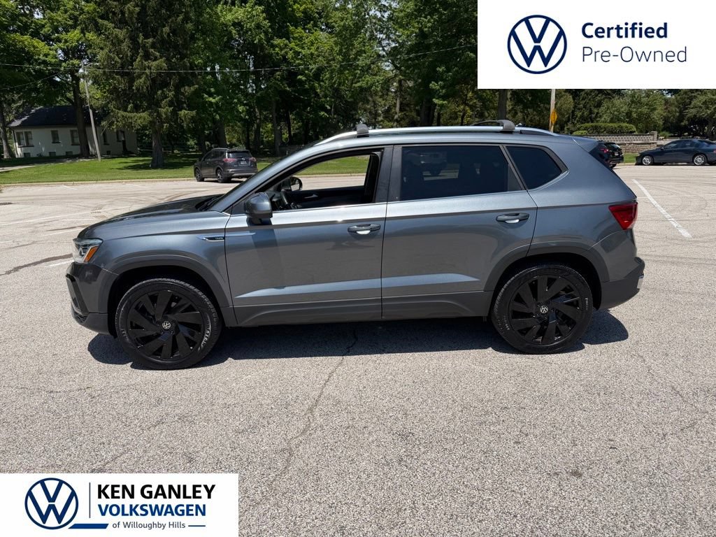 Certified 2023 Volkswagen Taos SEL w/ Black Wheel Package AWD/4WD image 4