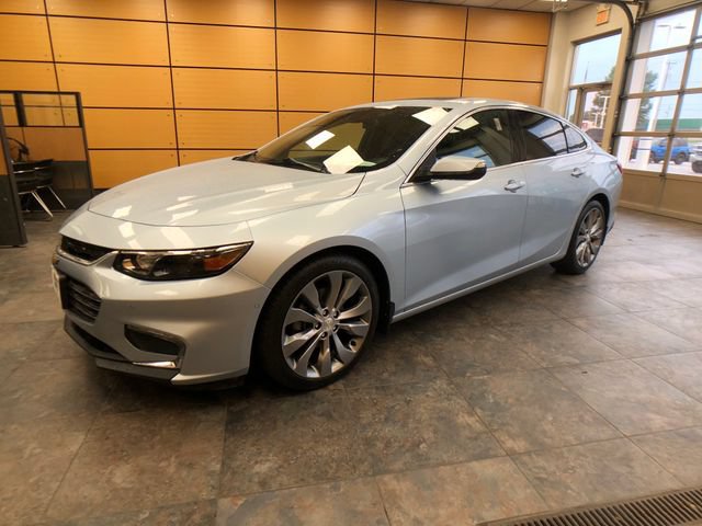 Used 2017 Chevrolet Malibu Premier w/ Premier Sun and Wheel Package FWD image 3