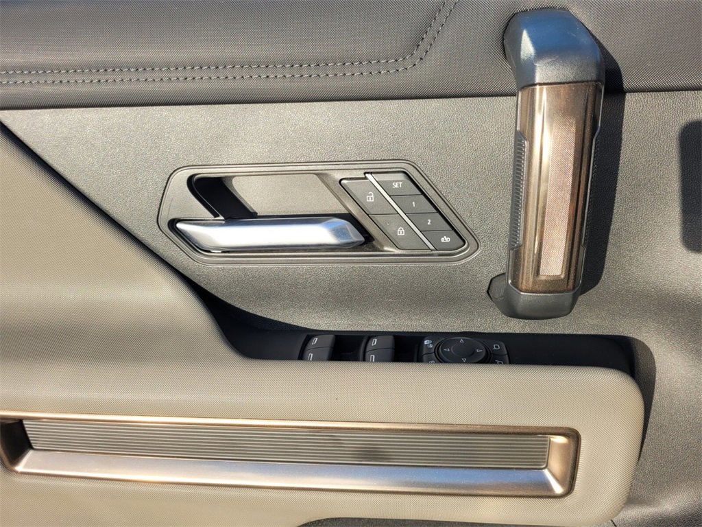 Used 2024 GMC Hummer EV 3X image 23