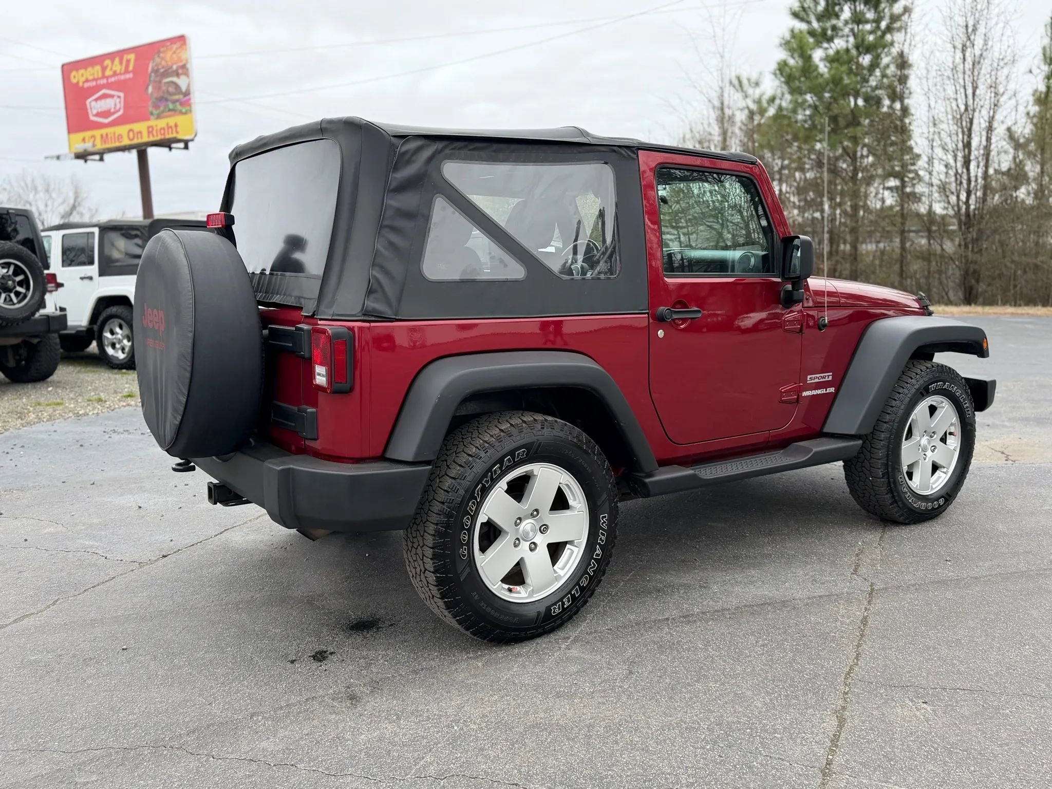Used 2011 Jeep Wrangler Sport image 7