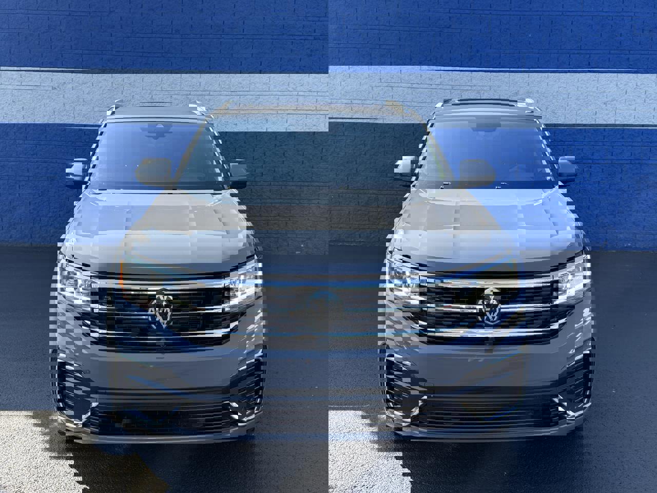 Used 2022 Volkswagen Atlas Cross Sport SEL Premium R-Line image 4