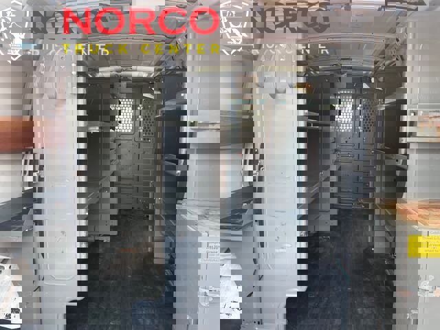 Used 2014 Chevrolet Express 2500 image 11