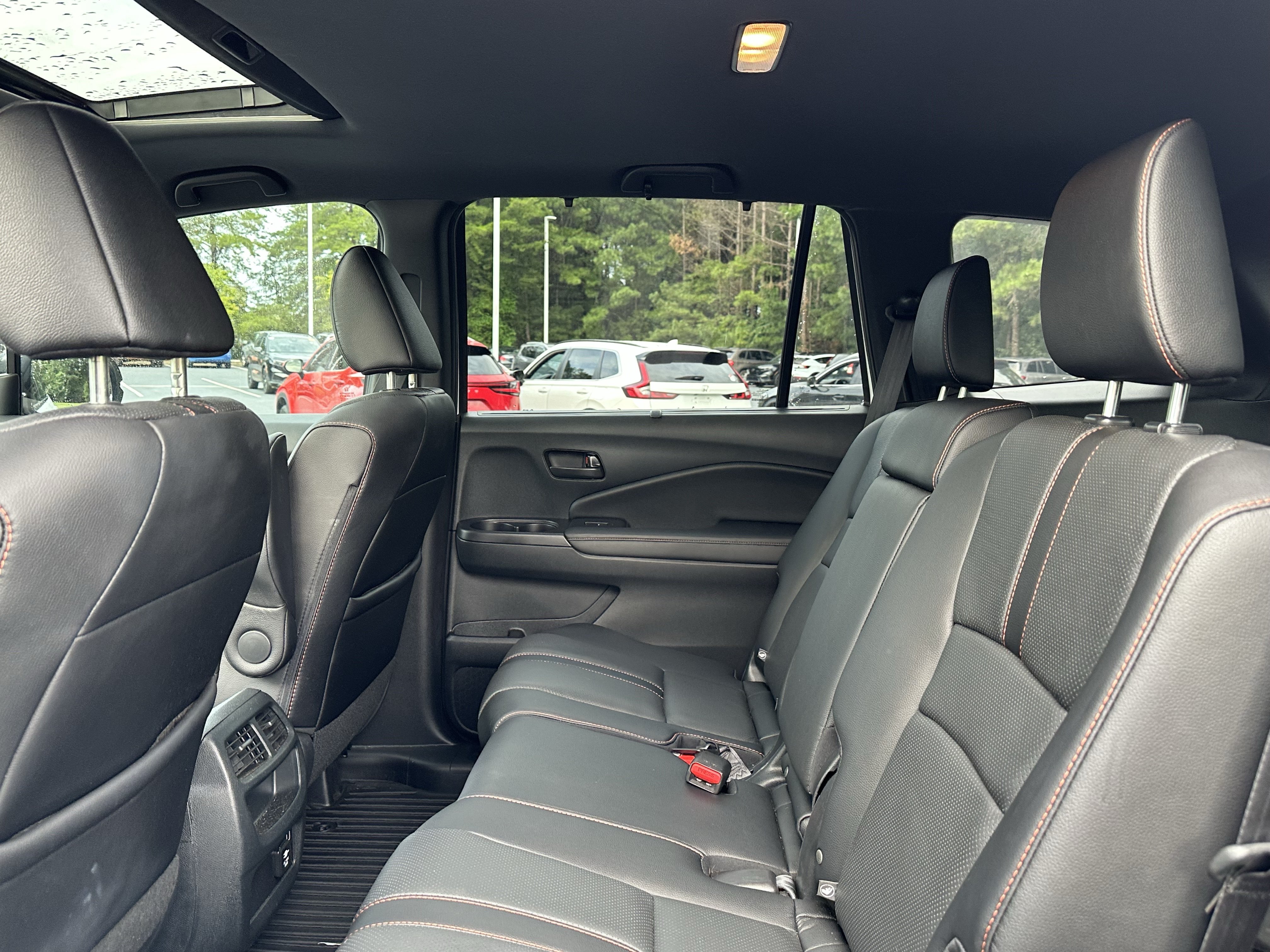 Used 2023 Honda Passport TrailSport image 9