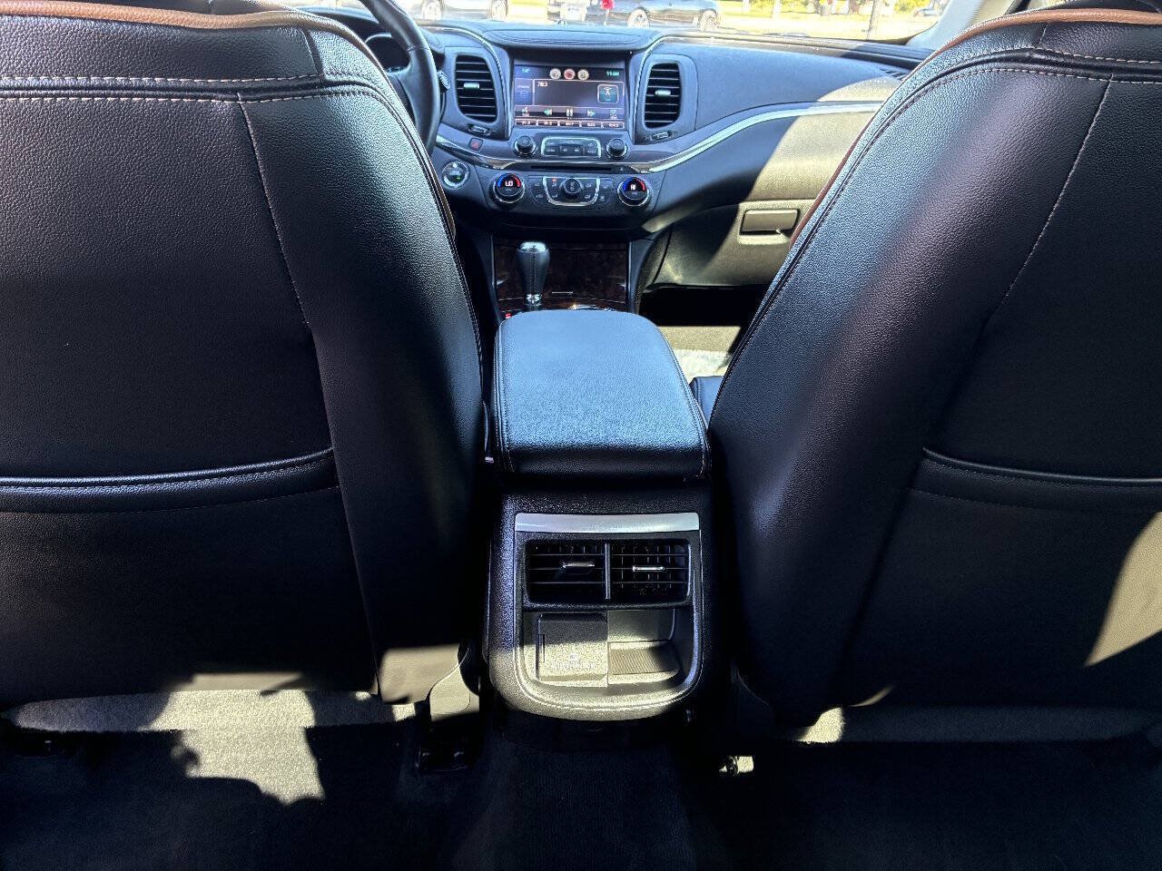 Used 2014 Chevrolet Impala LTZ FWD image 22