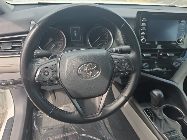Used 2023 Toyota Camry SE FWD image 16
