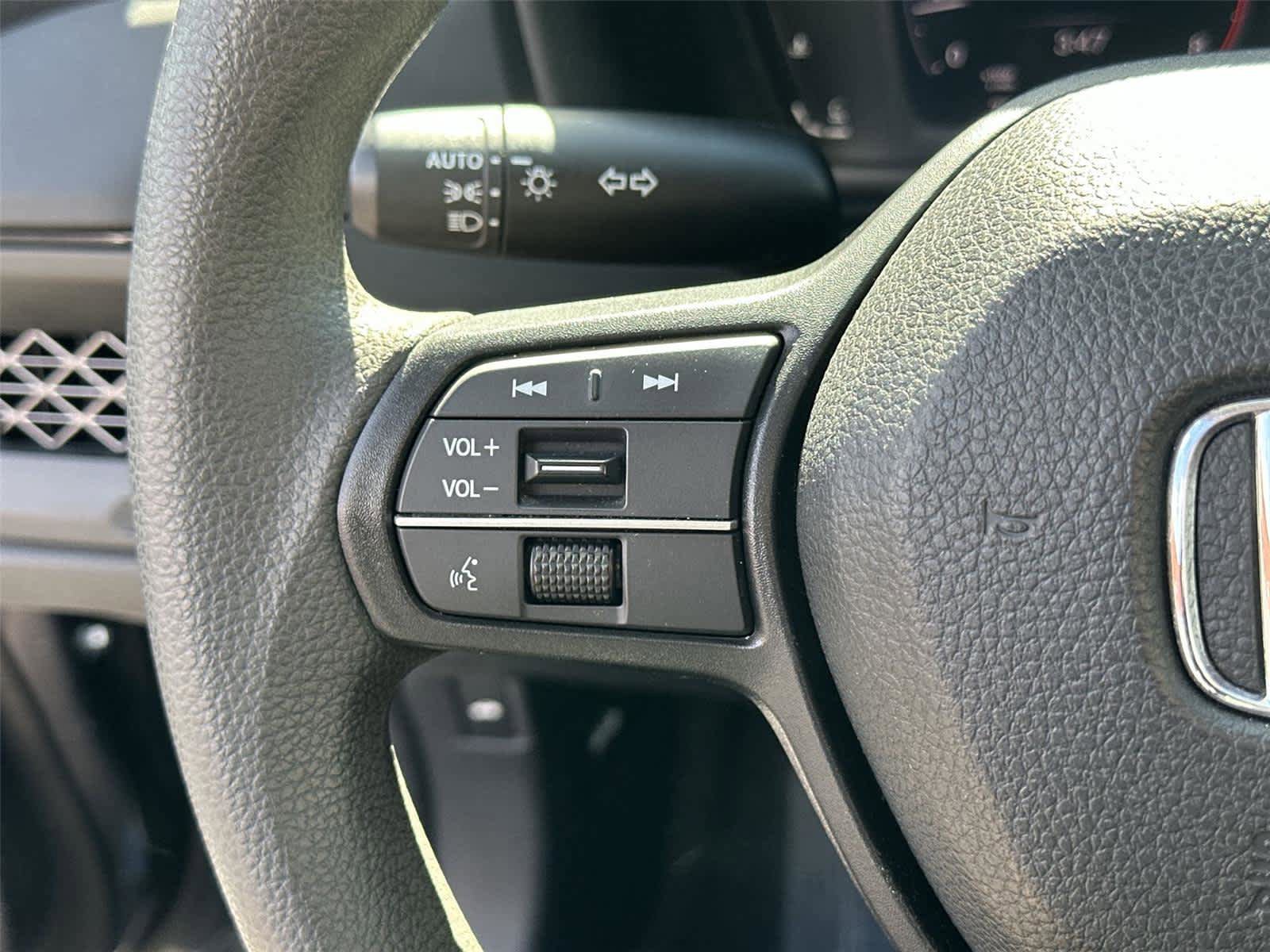 Used 2023 Honda Accord LX image 24