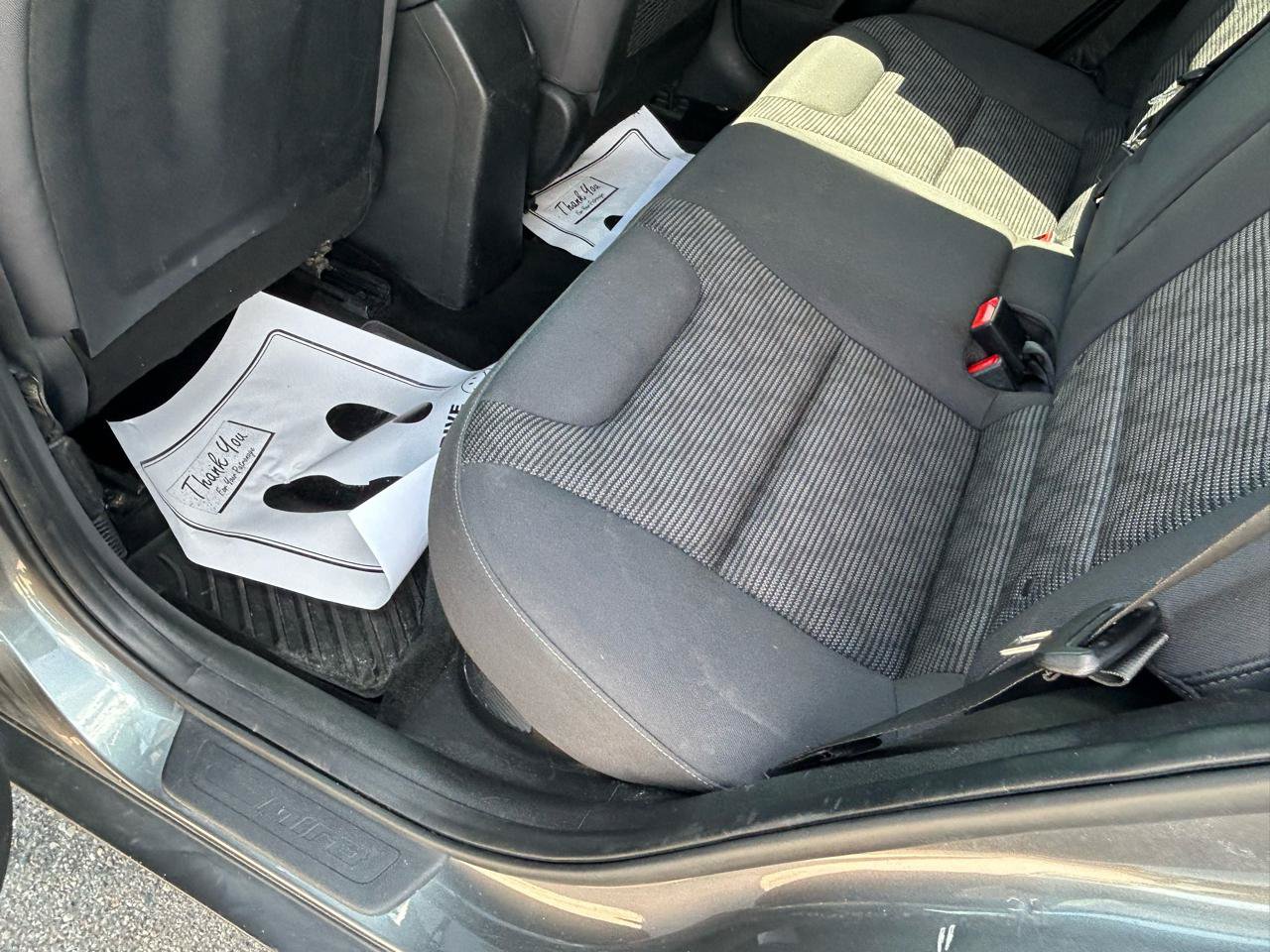 Used 2017 Kia Niro LX FWD image 9