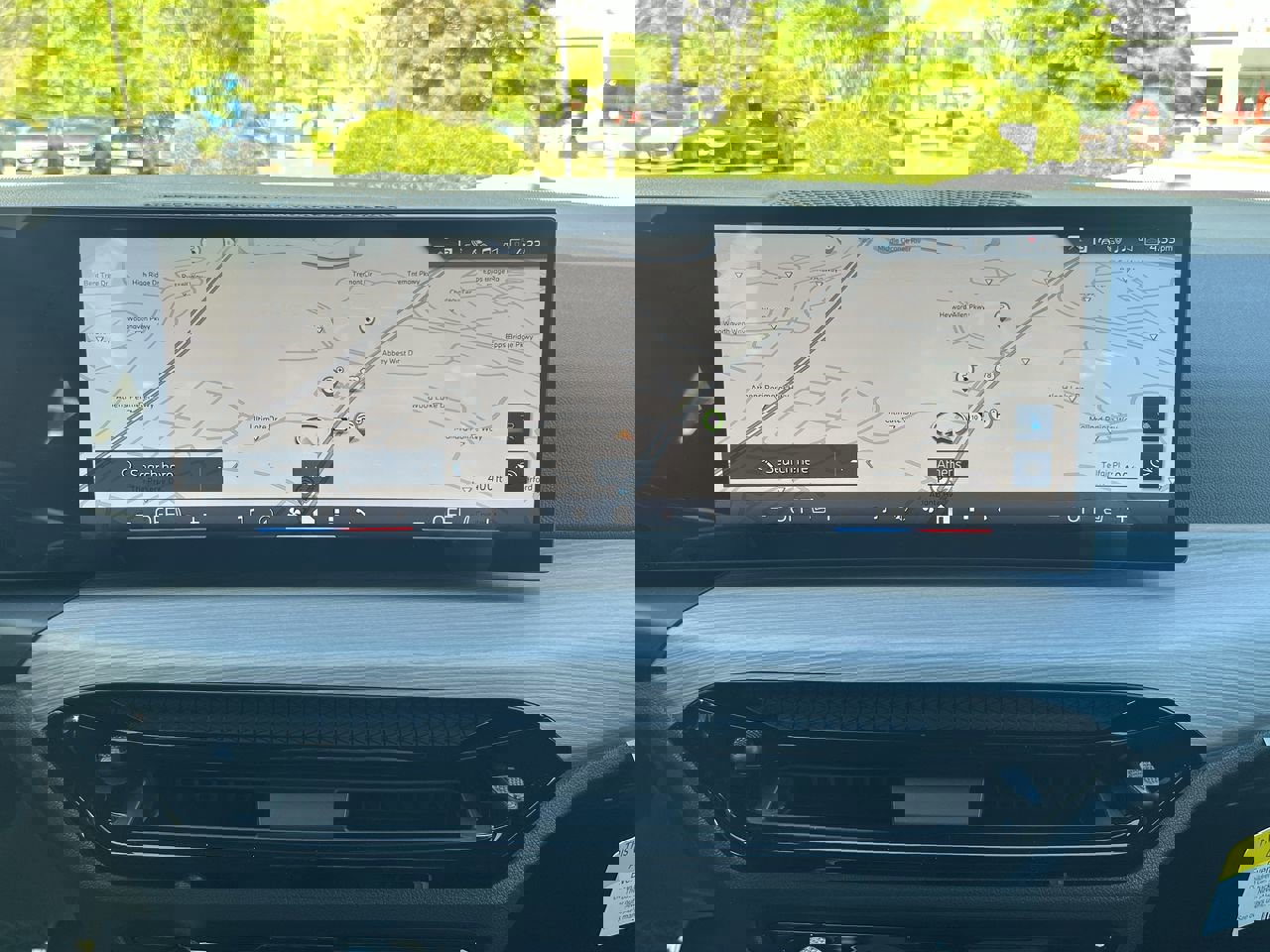 Used 2025 BMW i4 eDrive40 w/ Parking Assistance Package image 25