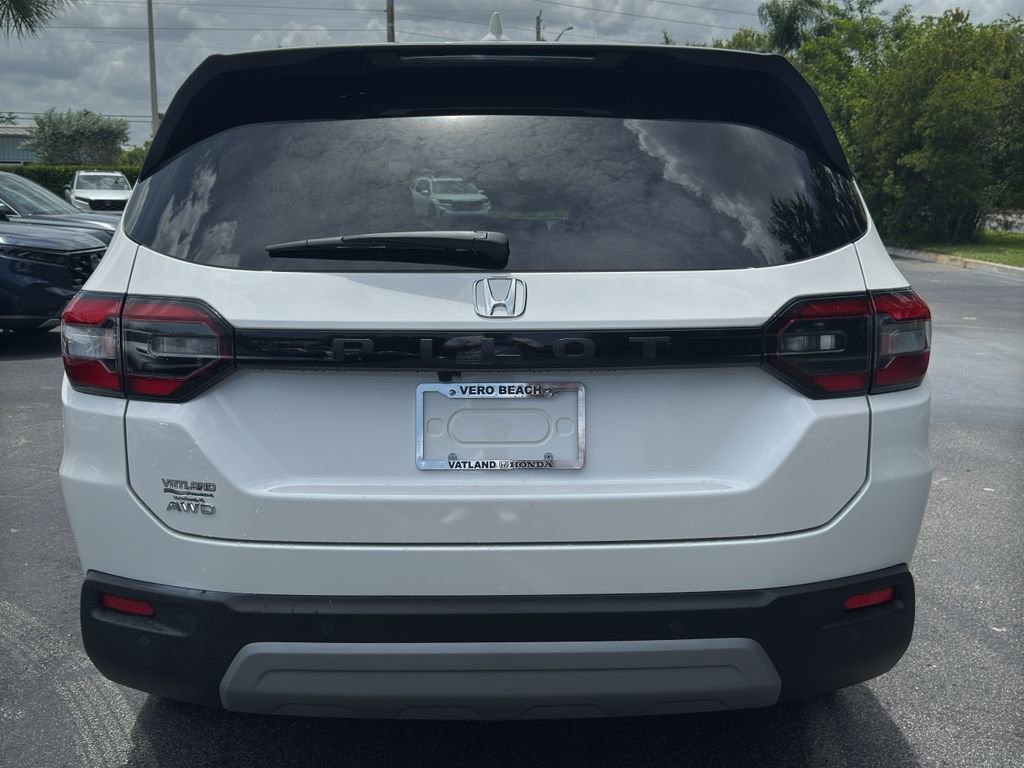 New 2025 Honda Pilot EX-L image 7