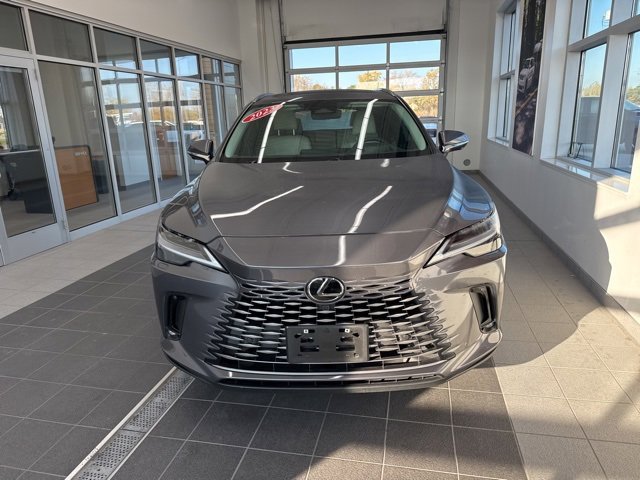 Used 2023 Lexus RX 350 AWD image 2