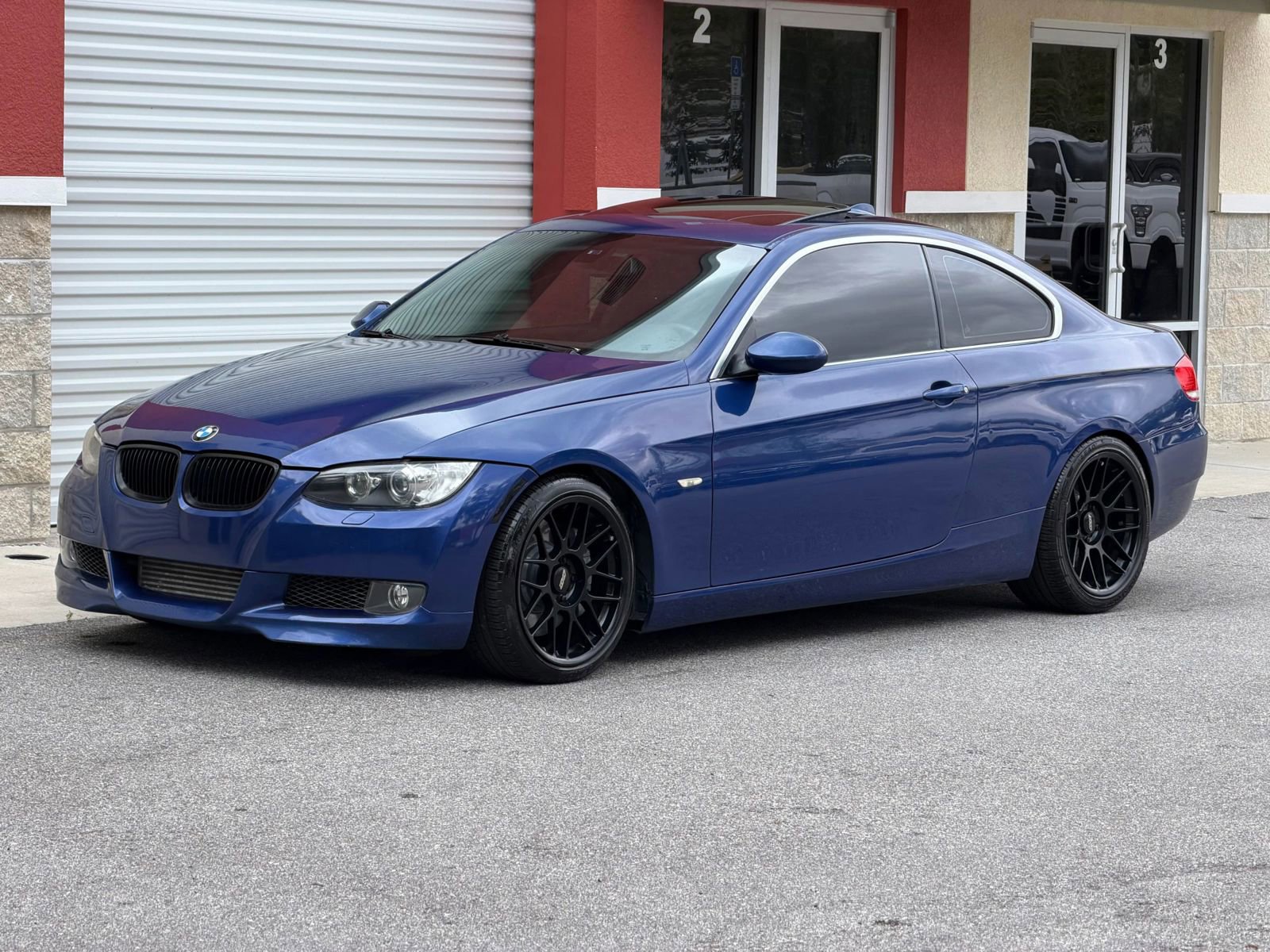Used 2007 BMW 335i Coupe image 13