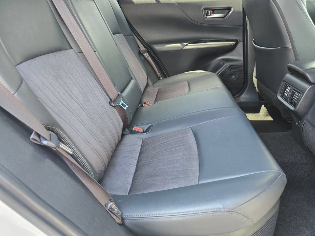 Certified 2021 Toyota Venza XLE w/ Carpet Mat Package (TMS) AWD/4WD image 20