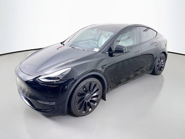 Used 2023 Tesla Model Y Performance AWD/4WD image 3