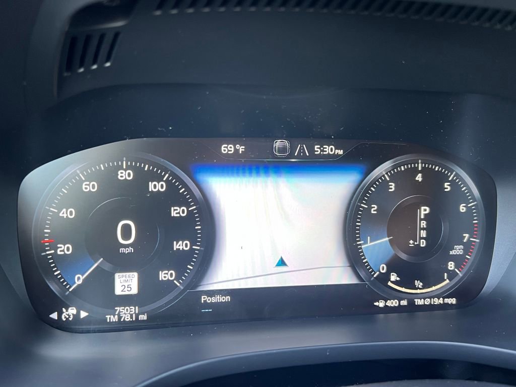 Used 2019 Volvo XC60 T5 Inscription AWD/4WD image 23