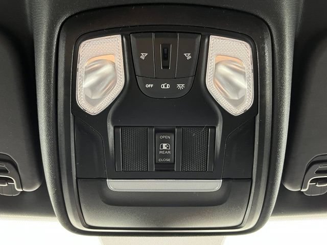 Used 2023 RAM 1500 Tradesman w/ Night Edition AWD/4WD image 18