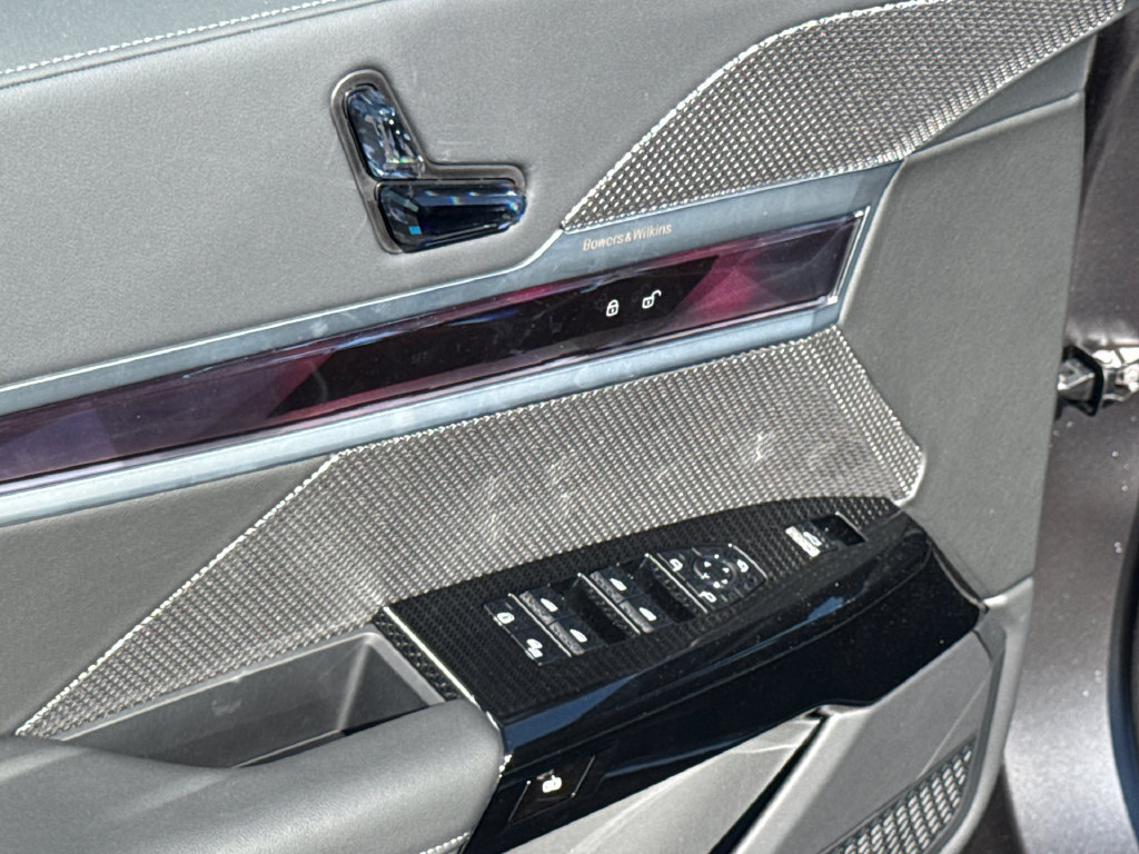 New 2026 BMW 740i RWD image 27