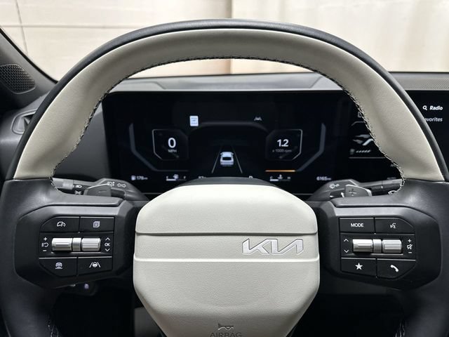 Used 2025 Kia K4 GT-Line w/ GT-Line Sunroof Package FWD image 10