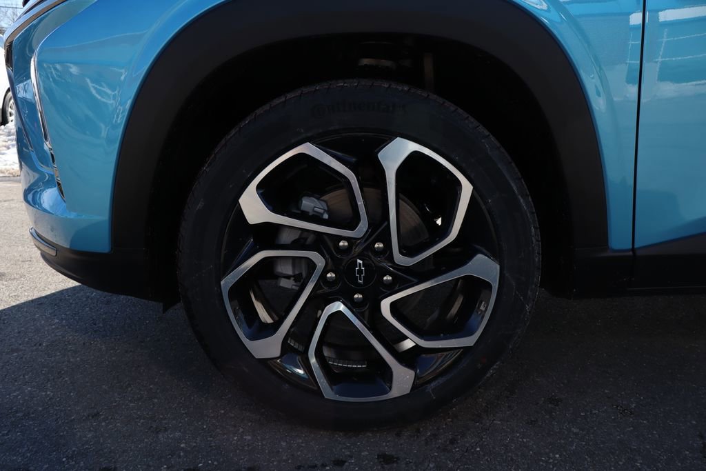 New 2026 Chevrolet Trax RS w/ Sunroof Package image 24