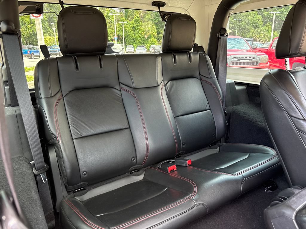 Used 2018 Jeep Wrangler Rubicon AWD/4WD image 29