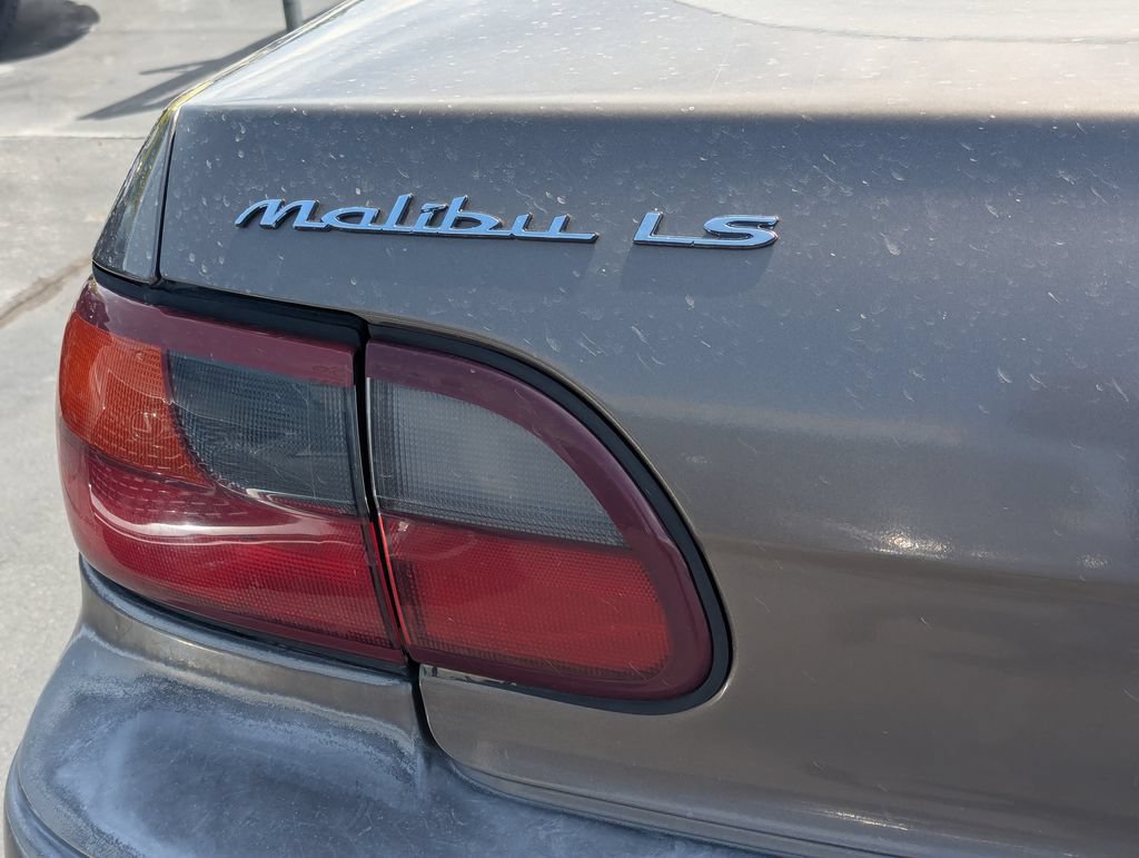 Used 1999 Chevrolet Malibu LS FWD image 5