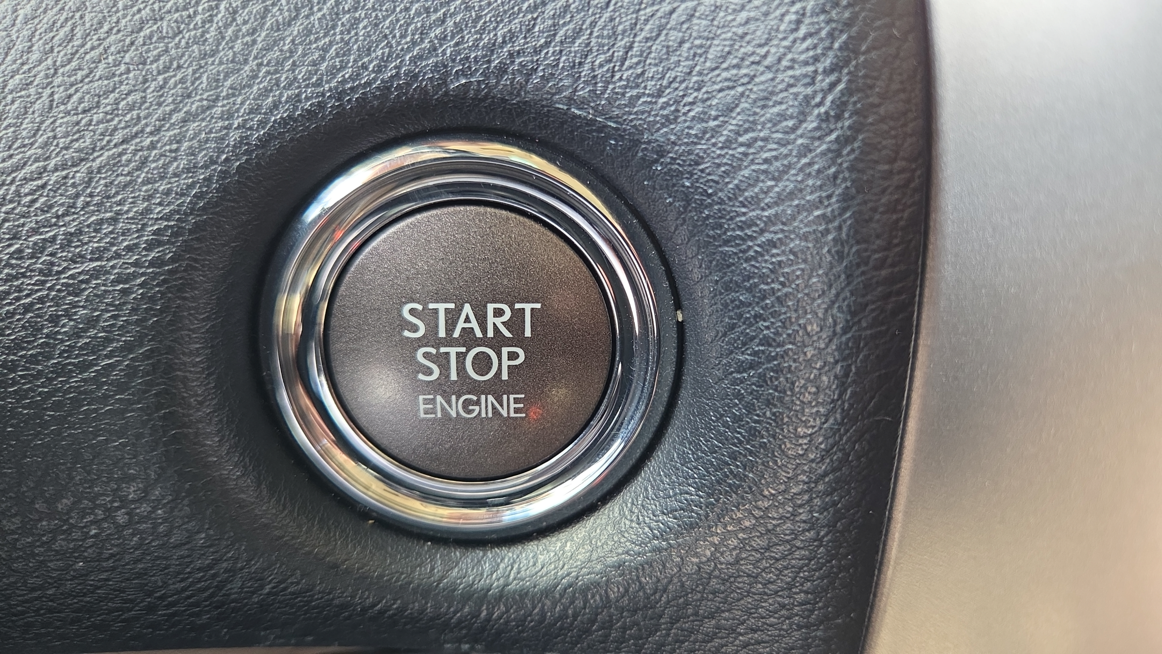Used 2023 Lexus GX 460 Luxury w/ Accessory Package AWD/4WD image 27