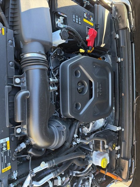 Used 2024 Jeep Wrangler High Altitude image 22