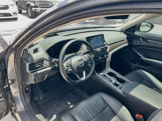 Used 2022 Honda Accord Touring image 11