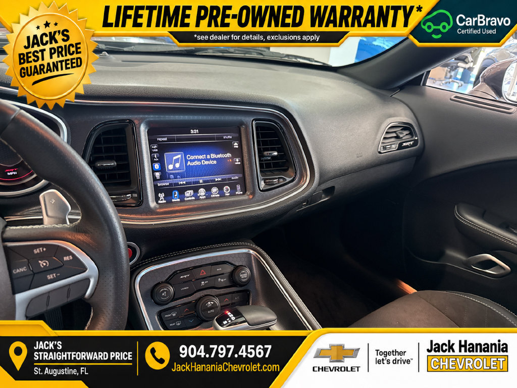 Used 2015 Dodge Challenger SRT RWD image 17