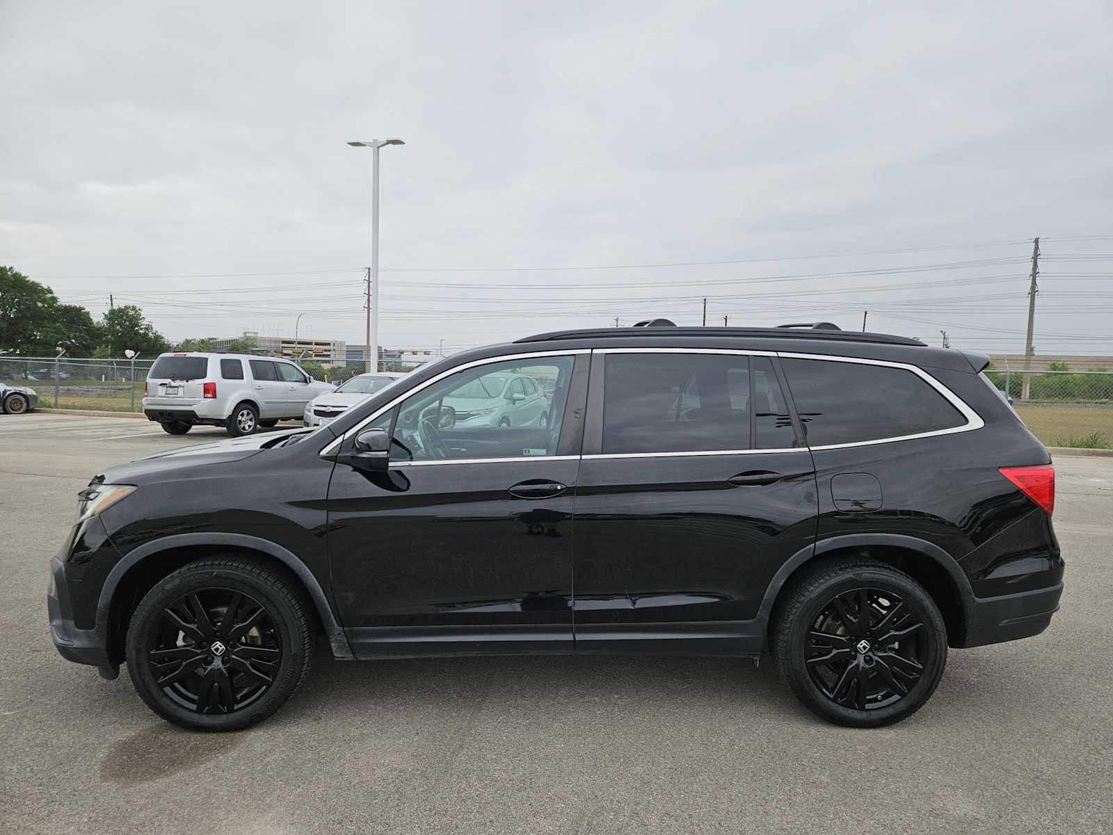 Certified 2021 Honda Pilot Special Edition image 4