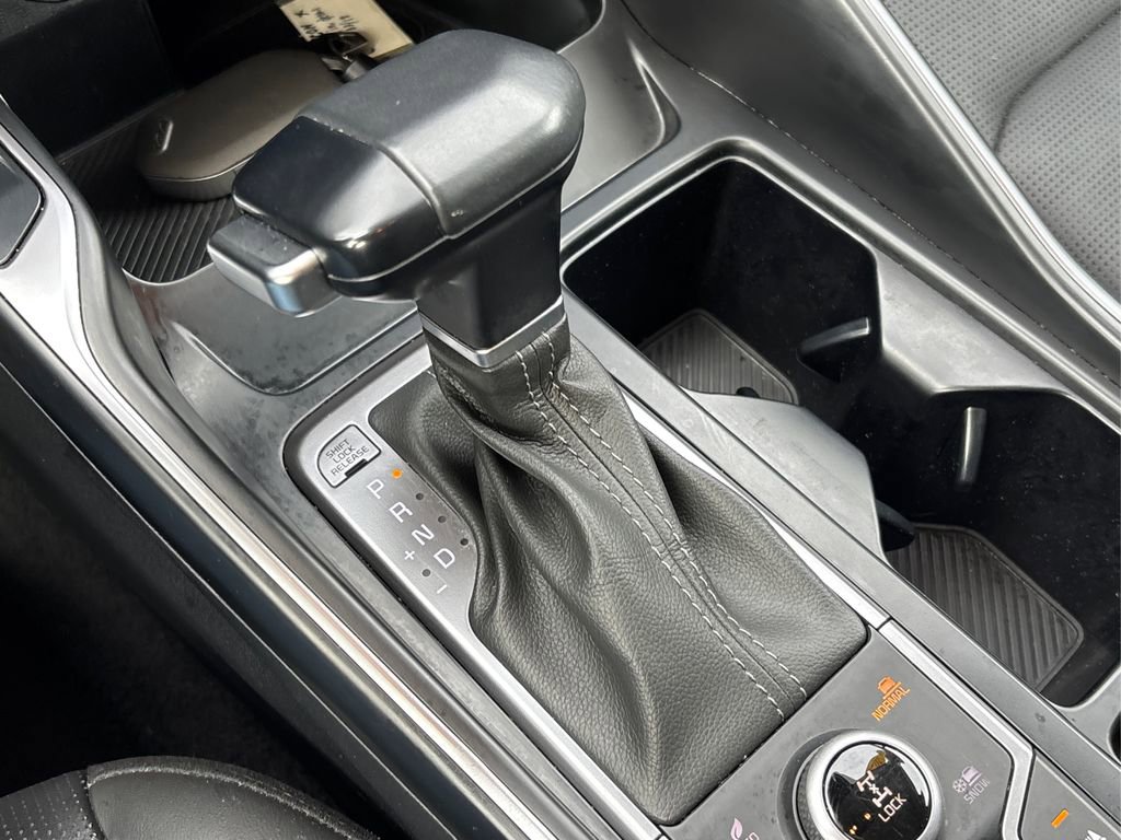 Used 2025 Kia Sorento S image 33