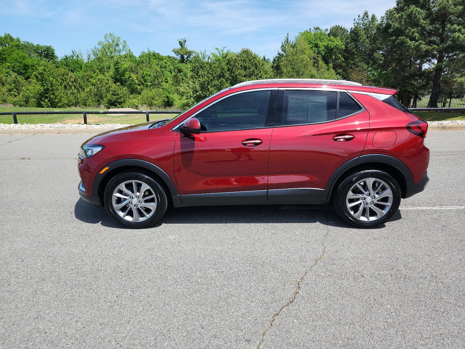 Certified 2023 Buick Encore GX Essence w/ Experience Buick Package image 2