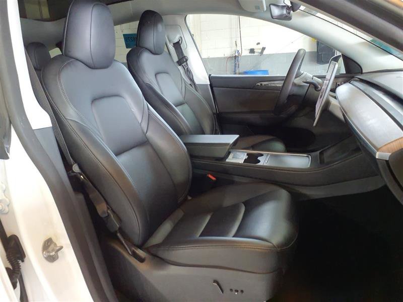 Used 2025 Tesla Model Y Long Range image 7