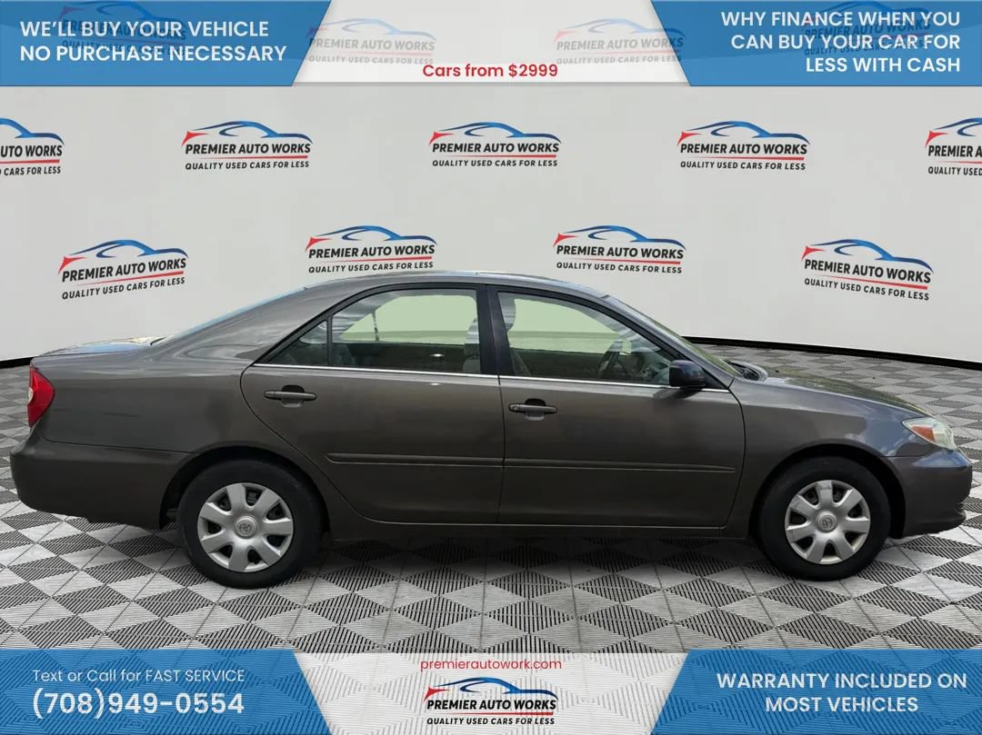 Used 2004 Toyota Camry FWD image 8