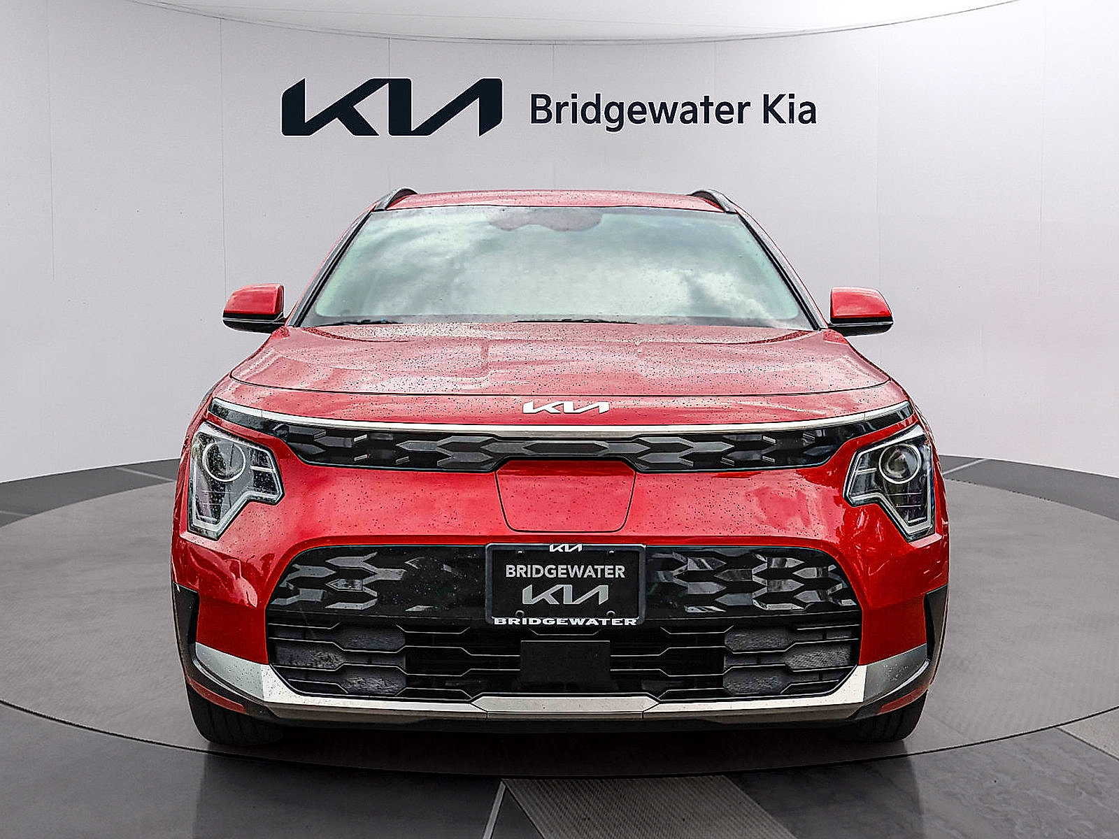 Certified 2024 Kia Niro Wind w/ Wind Preserve Package FWD image 2