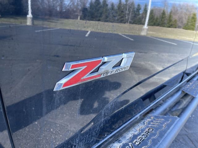 Used 2021 Chevrolet Colorado Z71 w/ Z71 Midnight Edition AWD/4WD image 28