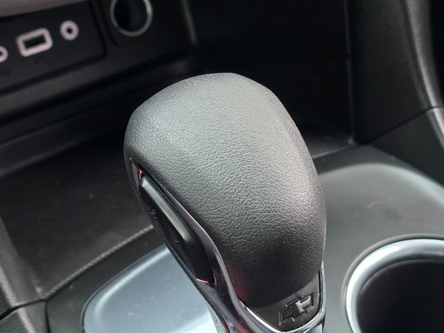 Used 2022 Chevrolet Equinox LS w/ LS Convenience Package image 31