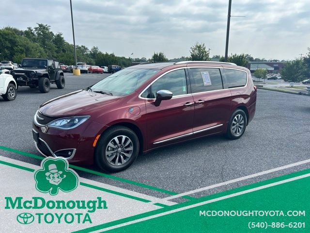 Used 2020 Chrysler Pacifica Limited w/ Advanced Safetytec Group