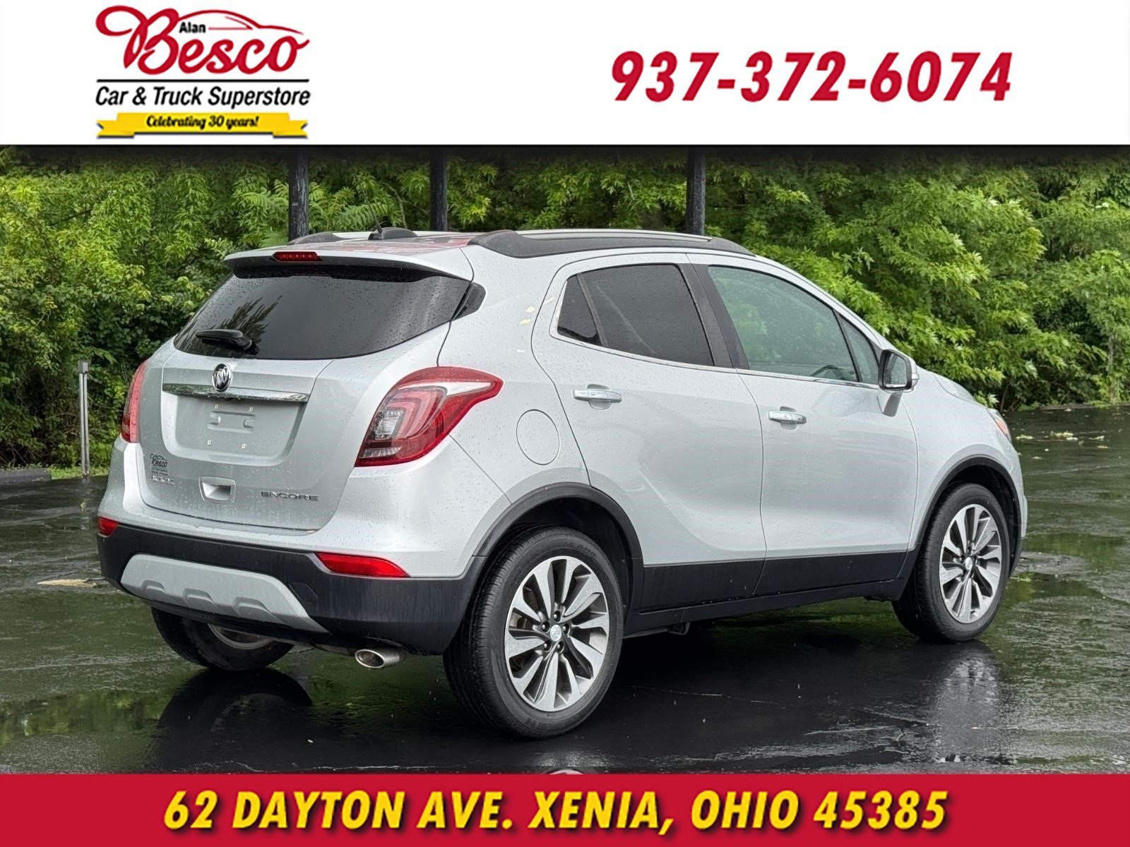 Used 2018 Buick Encore Essence FWD image 4