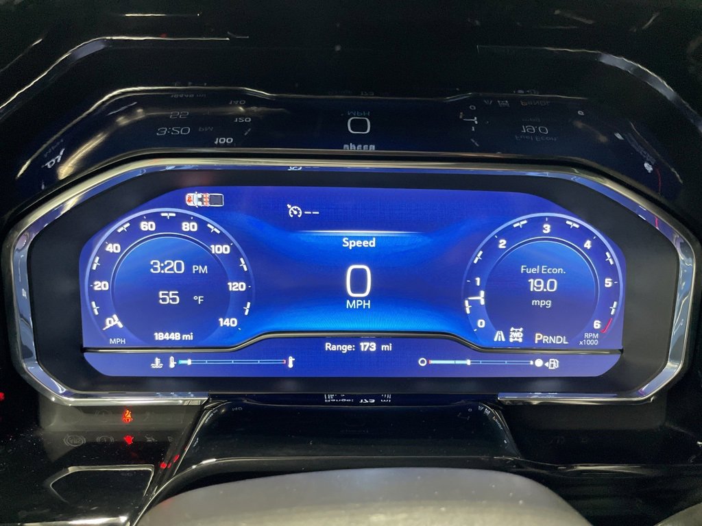 Used 2025 Chevrolet Silverado 1500 LT image 35