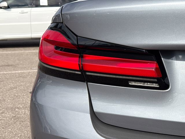 Used 2021 BMW 530i RWD image 10