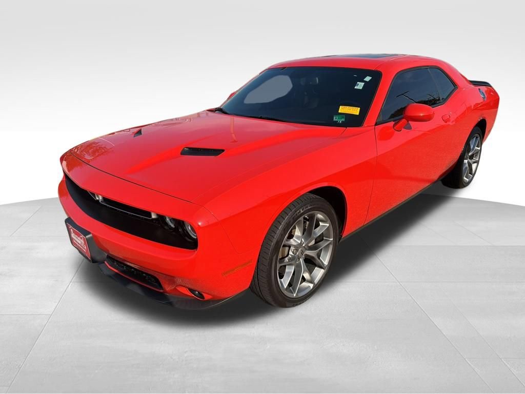Used 2023 Dodge Challenger SXT w/ Plus Package image 10